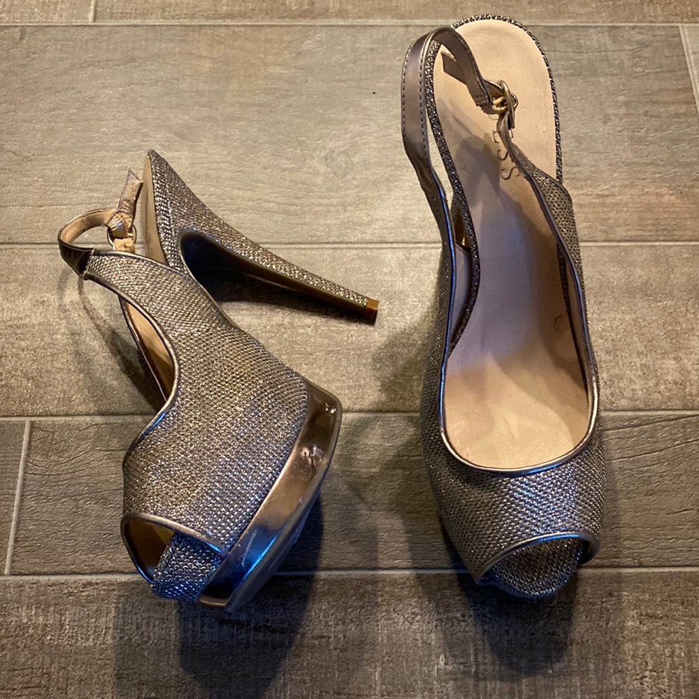 Guess gold Glittery heels